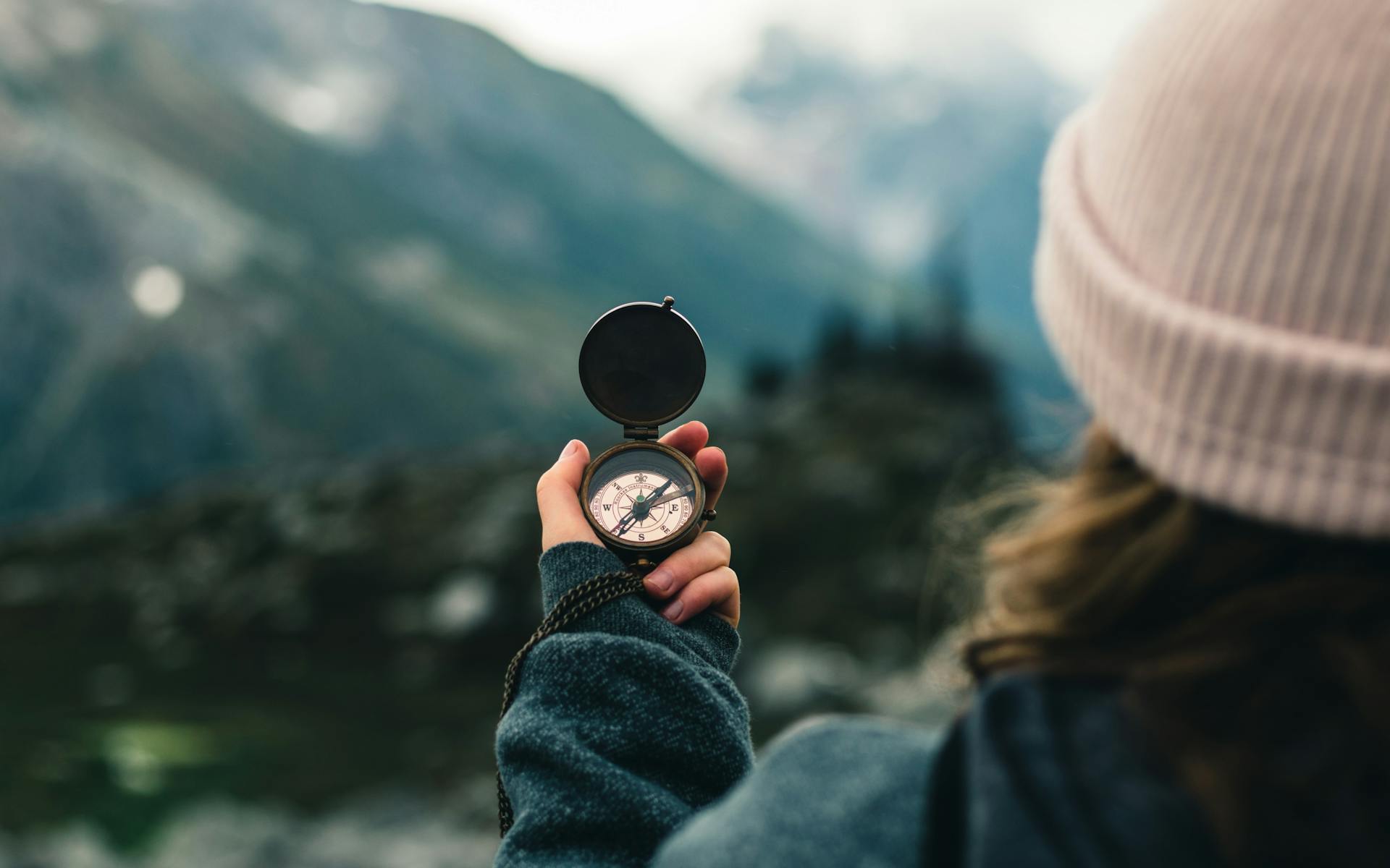 pexels-lureofadventure-10772297_1 Блог - новости и полезные советы - Бюро переводов Pereklad